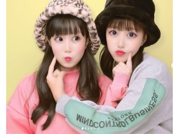東菜摘と妹のあやちゃんのプリクラ写真